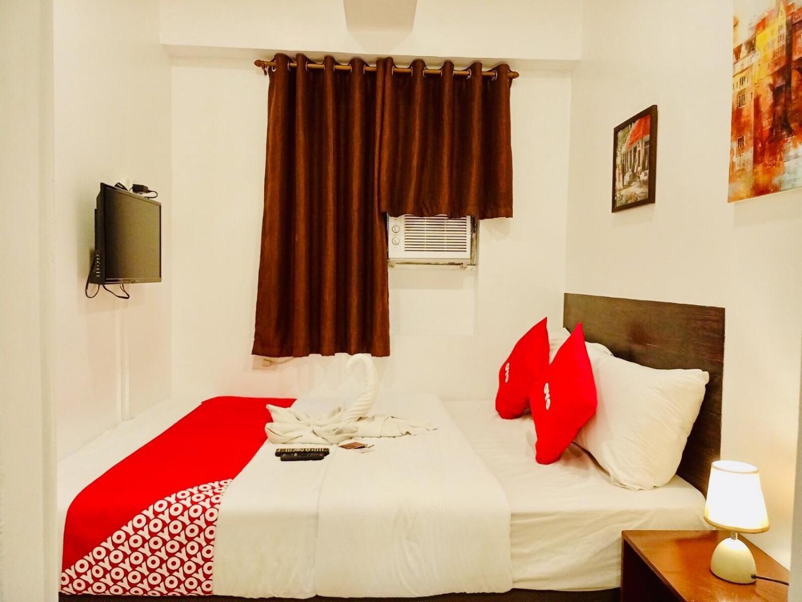 Oyo 888 City Stay Inns Fortview Bgc Pasig City Kültér fotó